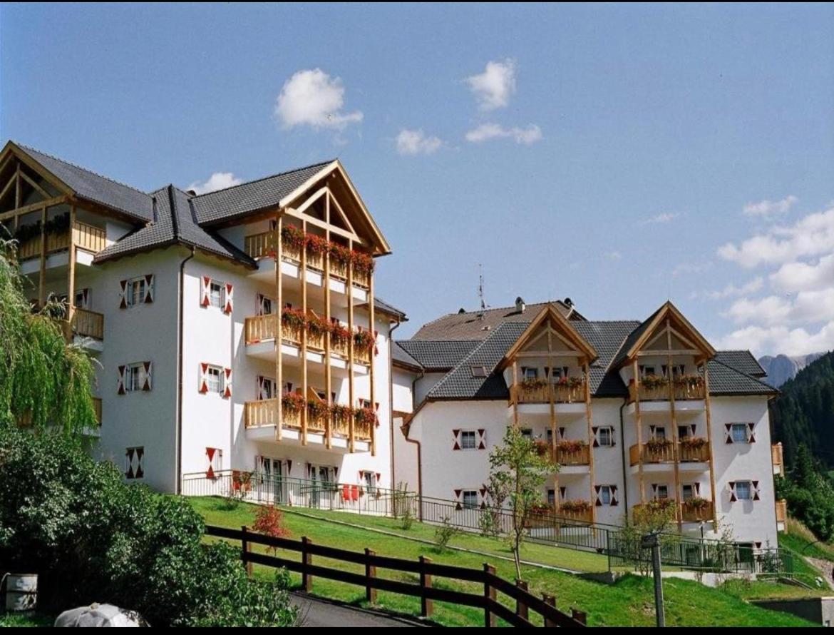 Residence Casa Metz Santa Cristina Val Gardena 外观 照片